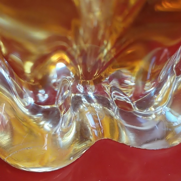 Chalet Canada Tall Vase - Picture 5 of 7